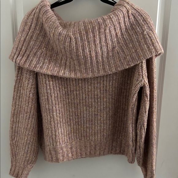 H&M Mauve off the shoulder  Sweater - Picture 8 of 8